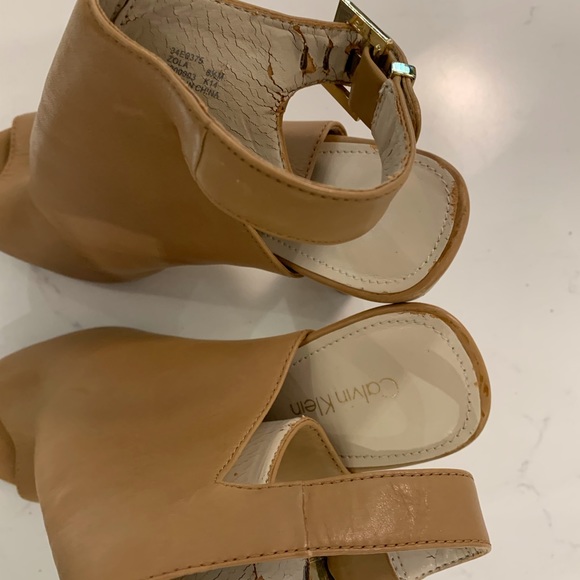 Calvin Klein heels - Picture 6 of 7